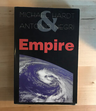 Michael Hardt, Antonio Negri - Empire - Paperback (USED)