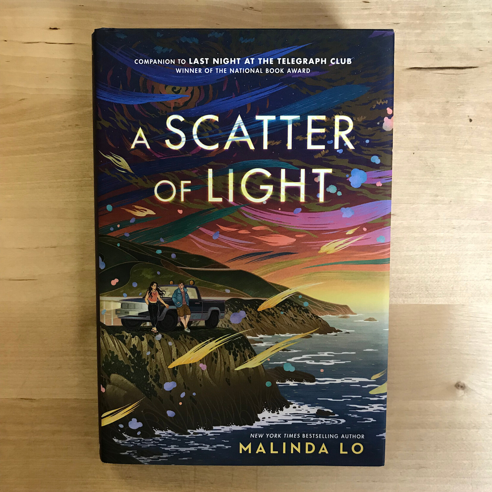 Malinda Lo - A Scatter Of Light - Hardback (USED)