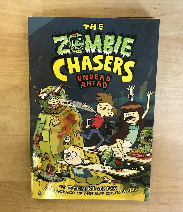 John Kloepfer - The Zombie Chasers: Undead Ahead - Paperback (USED)