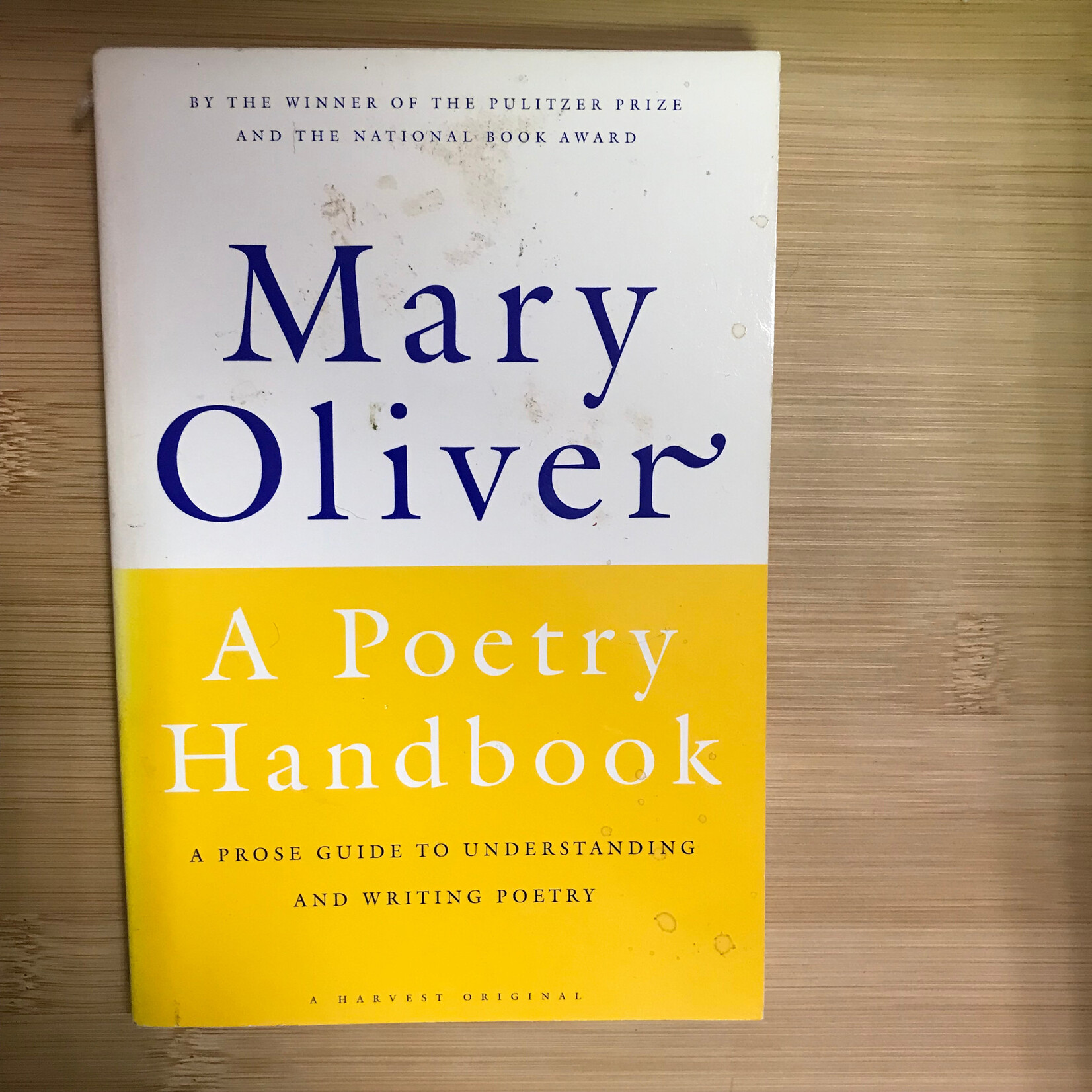 Mary Oliver - A Poetry Handbook - Paperback (USED)