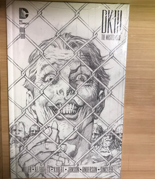 DK III (DarkKnight) The Master Race - Book Four (SEALED) - Hardback (USED)