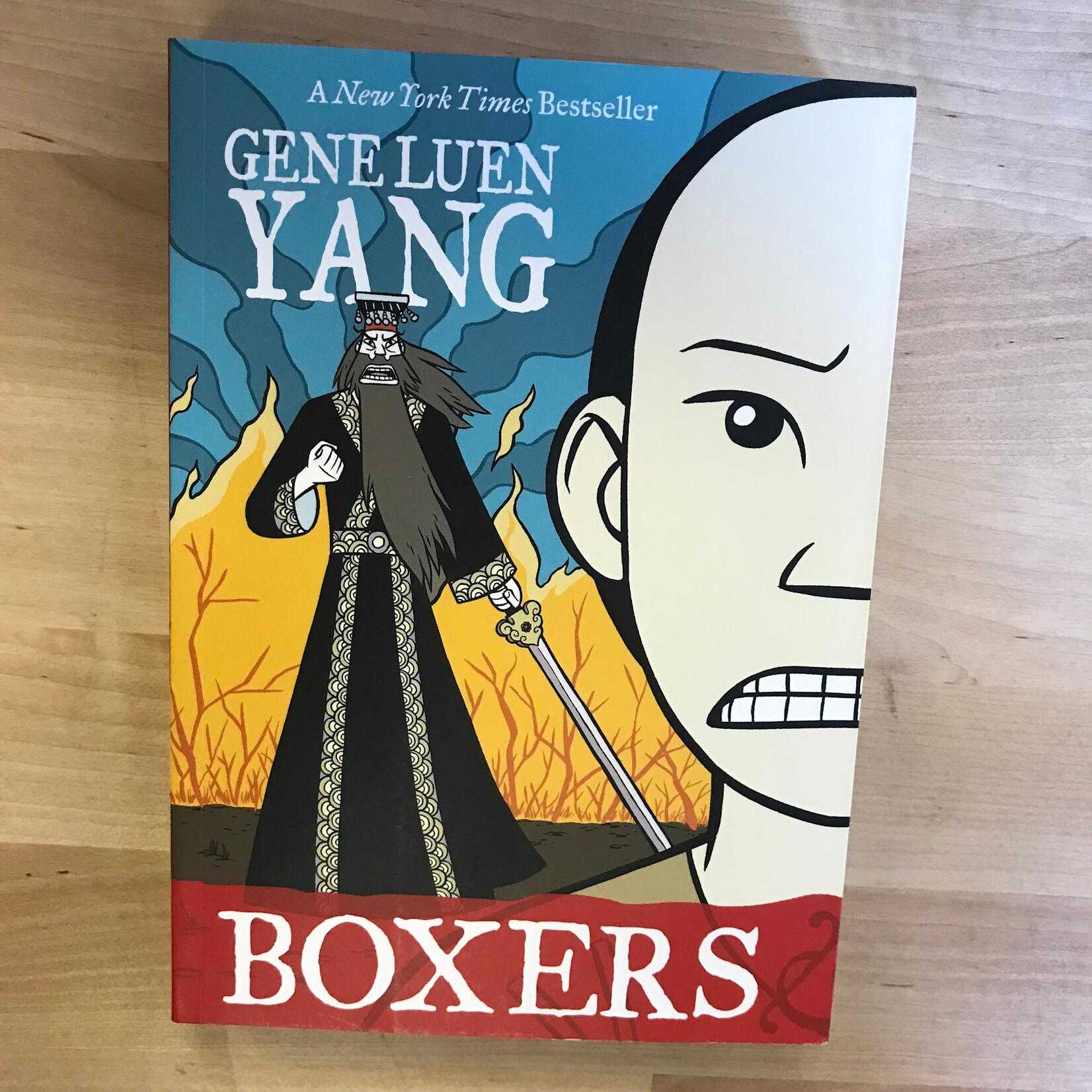 Gene Luen Yang - Boxers - Paperback (USED)