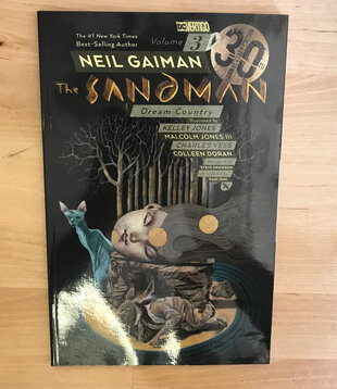 Sandman - Volume III: Dream Country (30th Anniversary) - Trade Paperback (USED)