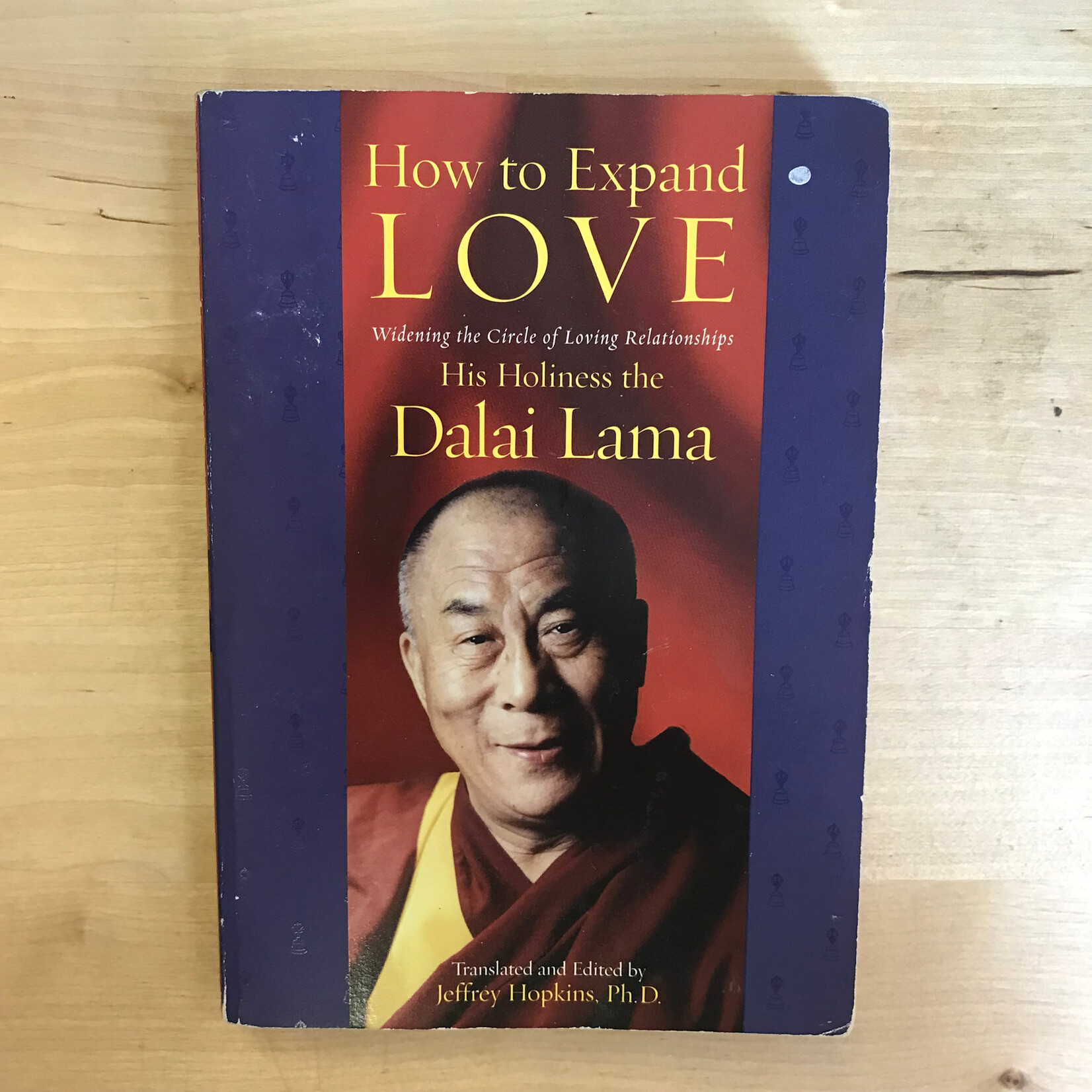 Dalai Lama - How To Expand Love - Paperback (USED)