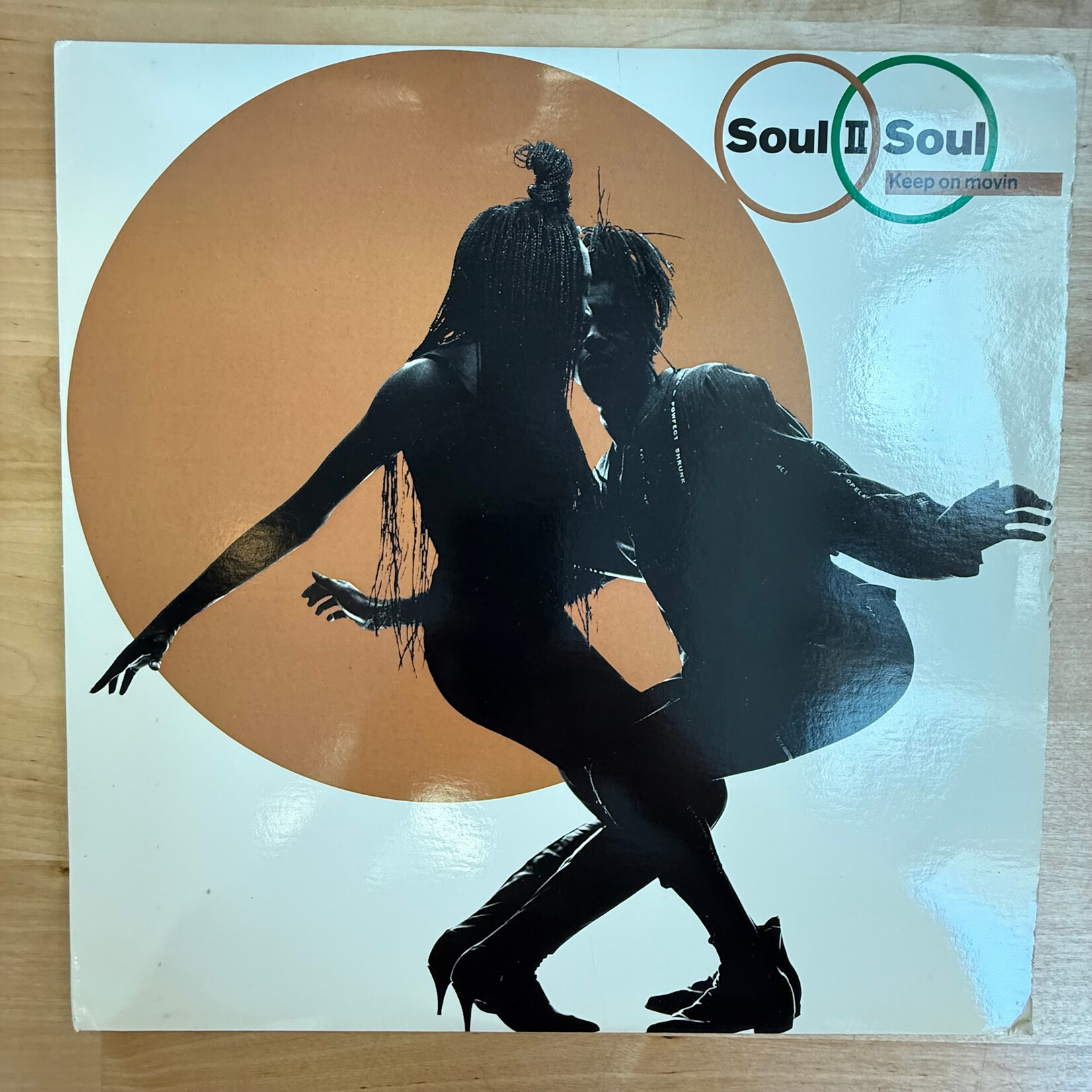 Soul II Soul - Keep On Movin - 7 96556 0 - Vinyl 12-Inch Single (USED)
