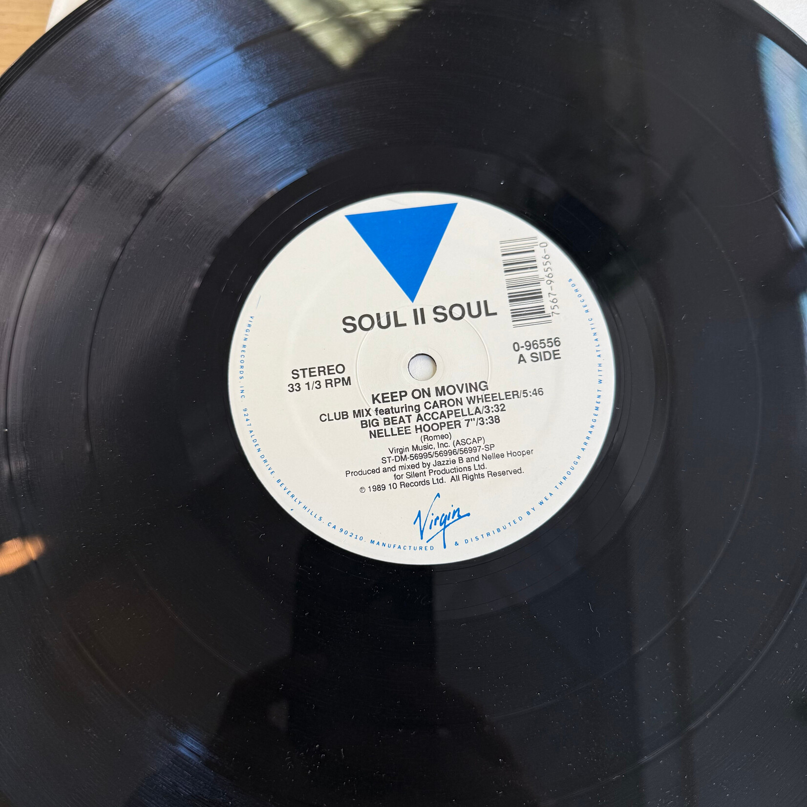 Soul II Soul - Keep On Movin - 7 96556 0 - Vinyl 12-Inch Single (USED)