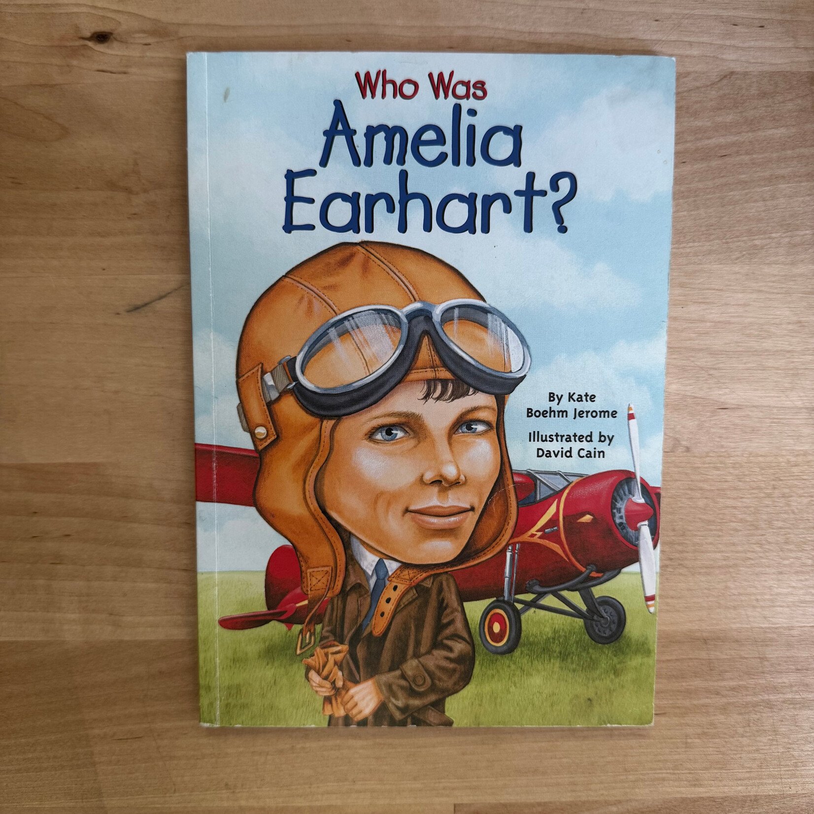 Kate Boehm Jerome - Who Was Amelia Earhart? - Paperback (USED)