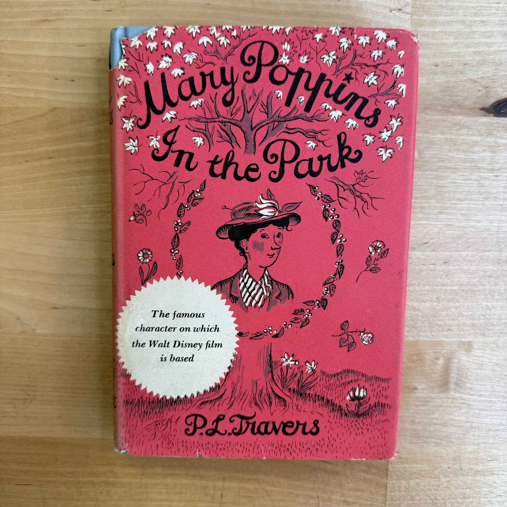 P.L. Travers - Mary Poppins In The Park (Movie Tie-In) - Hardback (USED)