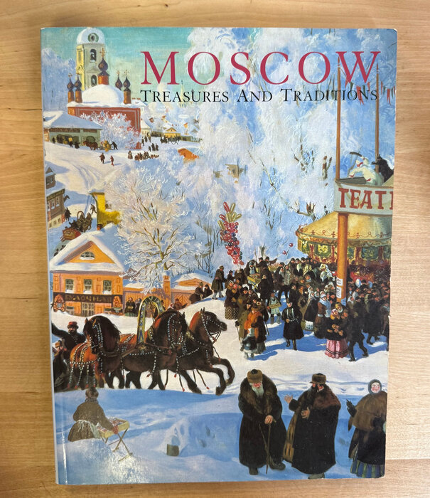 Mikhail M. Allenov - Moscow Treasures And Traditions - Paperback (USED)