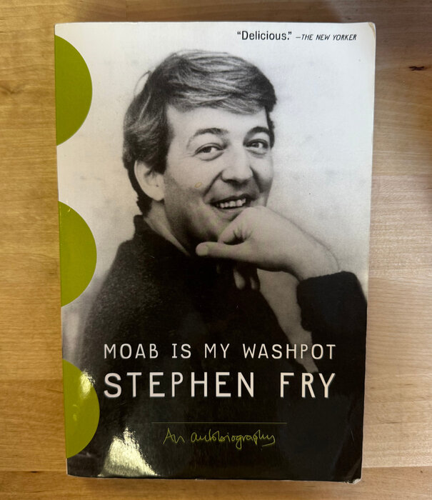 Stephen Fry - Moab Is My Washpot - Paperback (USED)