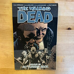 Walking Dead - Volume 25: No Turning Back - Paperback (USED)