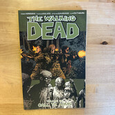 Walking Dead - Volume 26: Call To Arms - Paperback (USED)