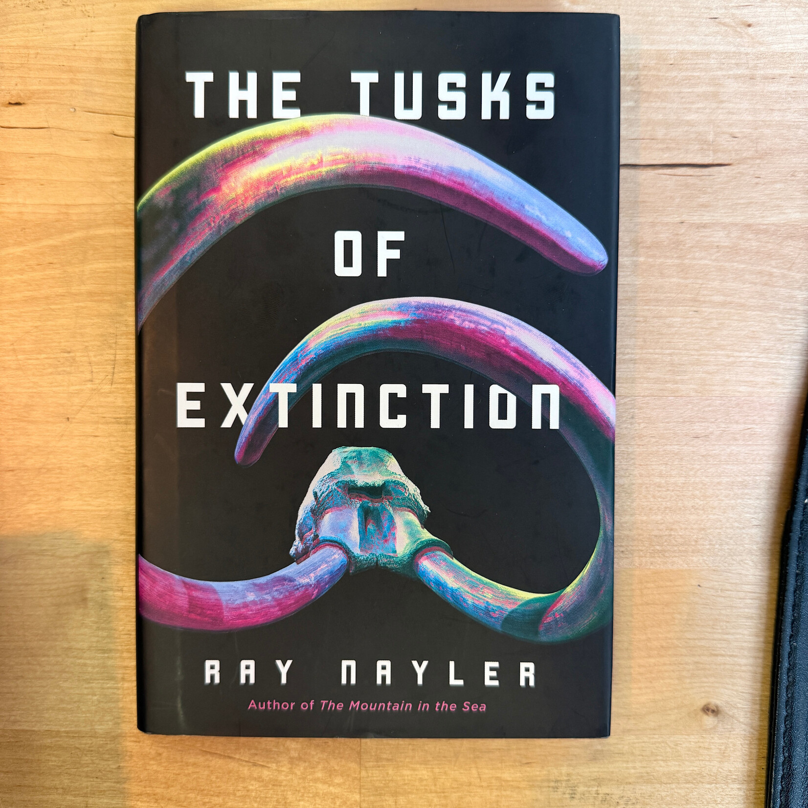 Ray Nayler - The Tusks Of Extinction - Hardback (USED)