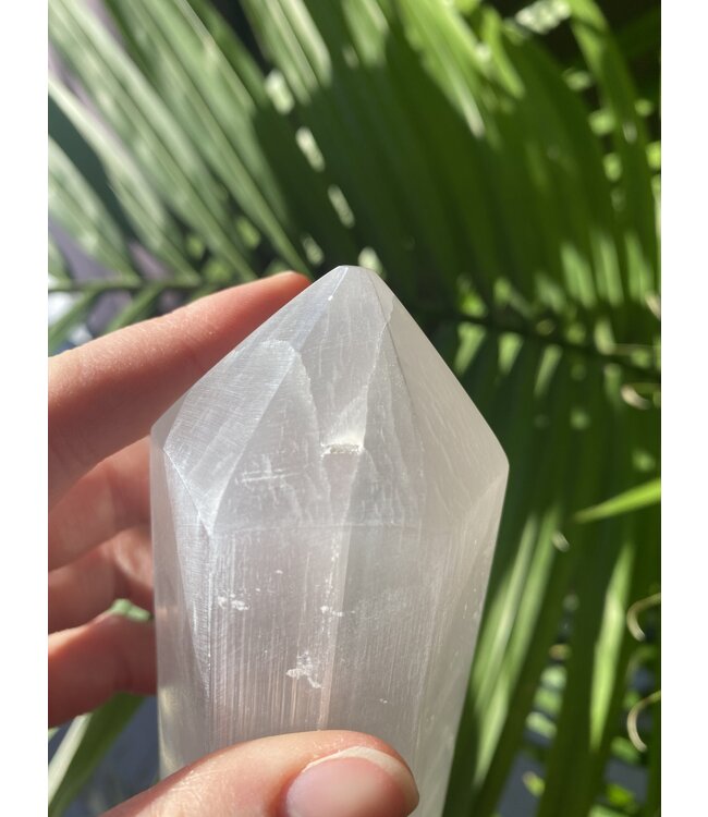 Selenite Point 6cm *disc.*