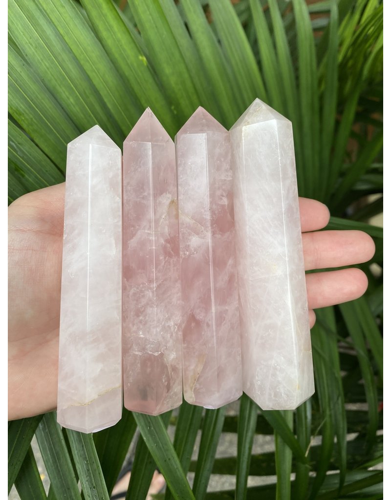 ROSE QUARTZ CRYSTAL POINT