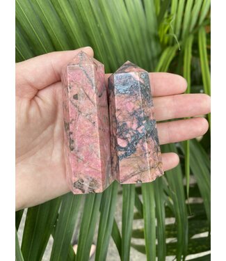 Rhodonite Point, Size XX-Large [125-149gr]