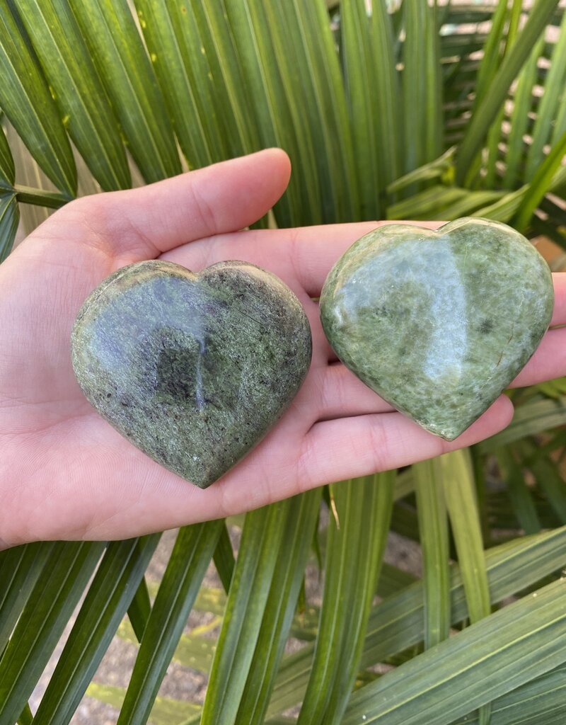 Green Opal Heart, Size Medium [100-124gr]