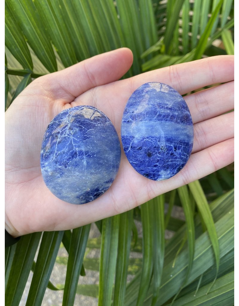 Sodalite Palm Stone, Size X-Small [50-74gr]