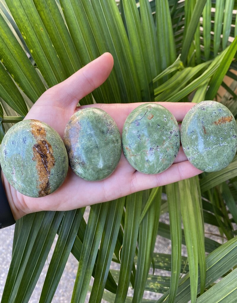 Green Opal Palm Stone, Size X-Small [50-74gr] *disc*