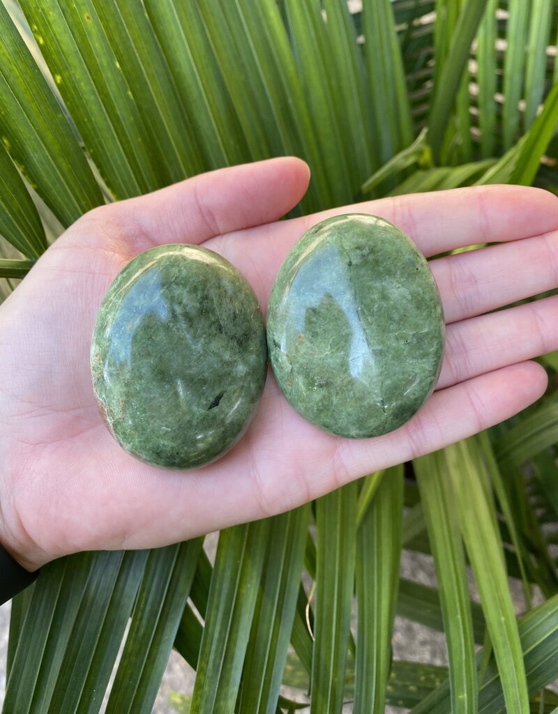 Green Opal Palm Stone, Size Small [75-99gr] *disc*