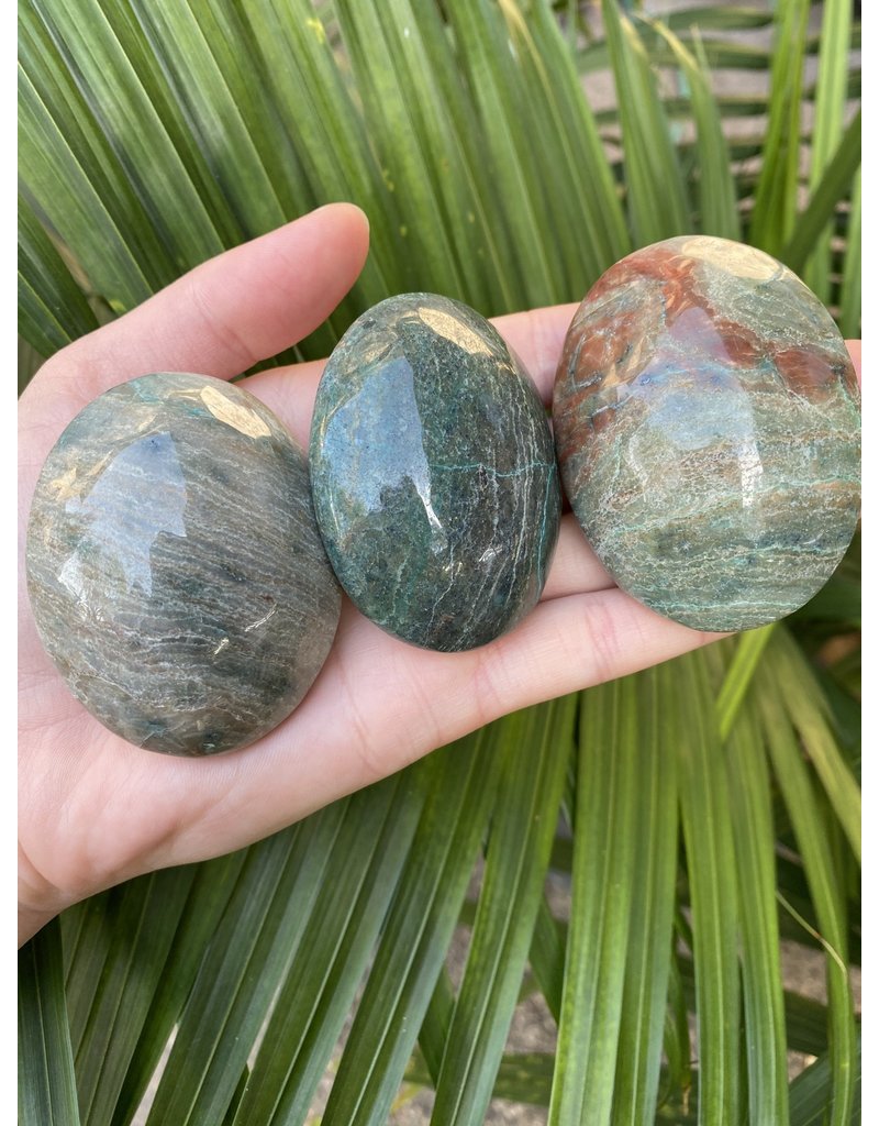 Chrysocolla Palm Stone, Size Medium [100-124gr]