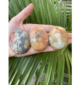 Maligano Jasper Palm Stone, Size Medium [100-124gr]