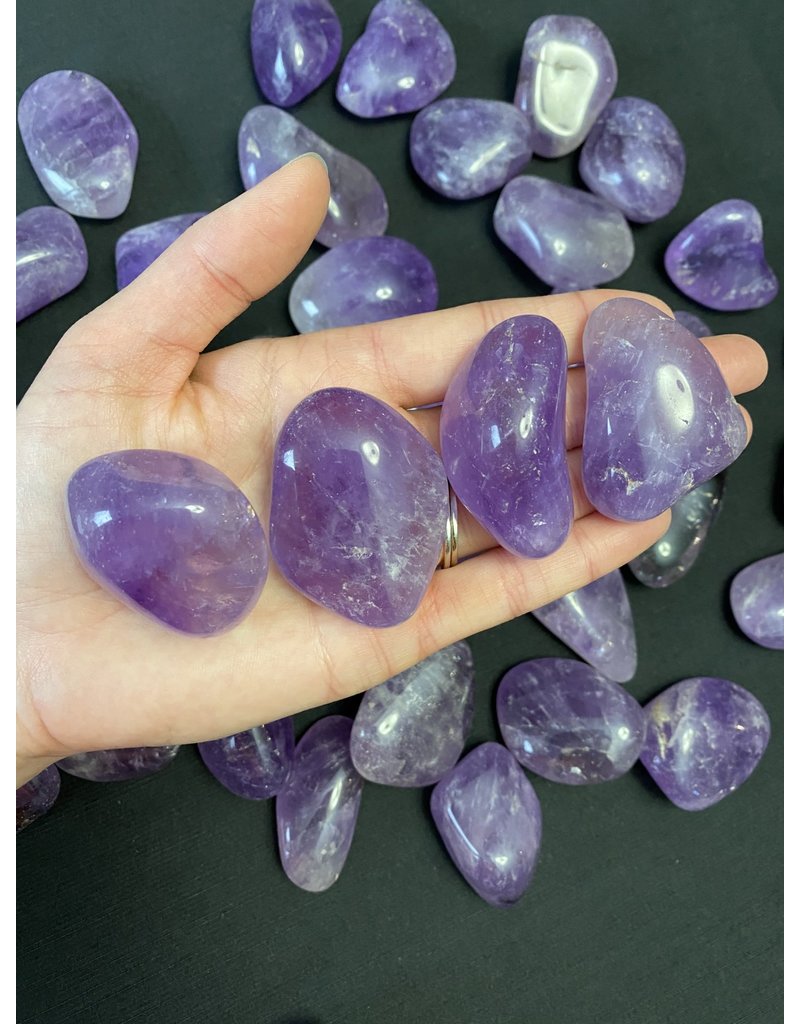 12 x Lilac Lavender Amethyst Tumblestones Crystal 12mm-16mm A Grade Wholesale 12 x Lilac Lavender Amethyst Tumblestones Crystal 12mm-16mm A Grade Wholesale
