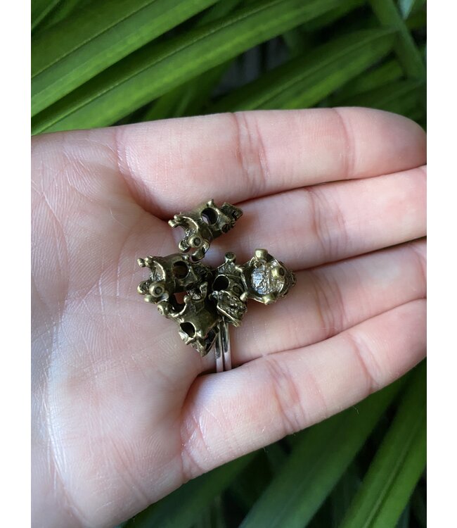 Skull Spacer, Skull with Crown - 6 Colours - 13mm x 10.5mm x 9.5mm 5 Pack