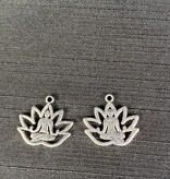 Meditation + Lotus Yoga Charm Antique Silver 18mm x 16mm 5 Pack