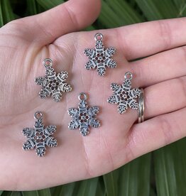 Snowflake Charm #7 Antique Silver 22mm x 18mm 5 Pack *disc.*