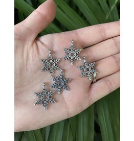 Snowflake Charm #6 Antique Silver 22mm x 19mm 5 Pack