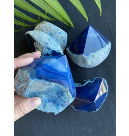 Blue Agate Top Polished Point Size 5 [500-599gr]