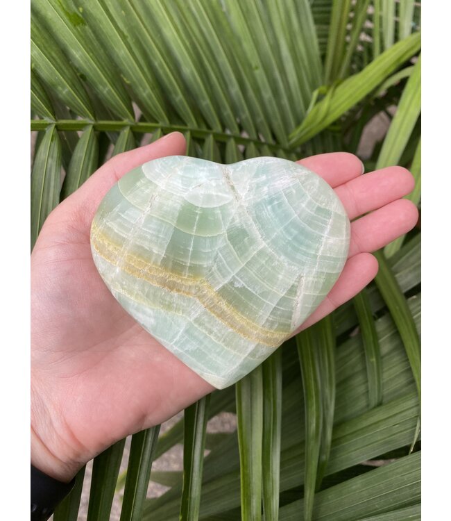 Pistachio Calcite Heart, Size Big Boy 2 [400-424gr] *disc.*