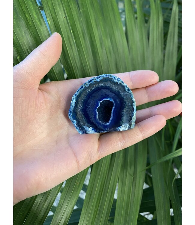 Blue Agate Geode Cut Base Size 1 [1-99gr]