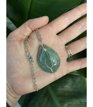 Silver Oval Wire Wrapped Necklace, Green Aventurine