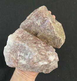 Rough Strawberry Quartz Size 7 [600-699gr]