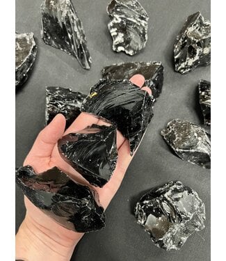 Rough Black Obsidian Size 2 [100-199gr]