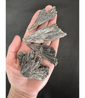Rough Black Kyanite Size Small 500gr Bulk Pack