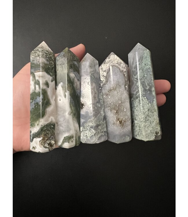 Moss Agate Point, Size Large [75-99gr]
