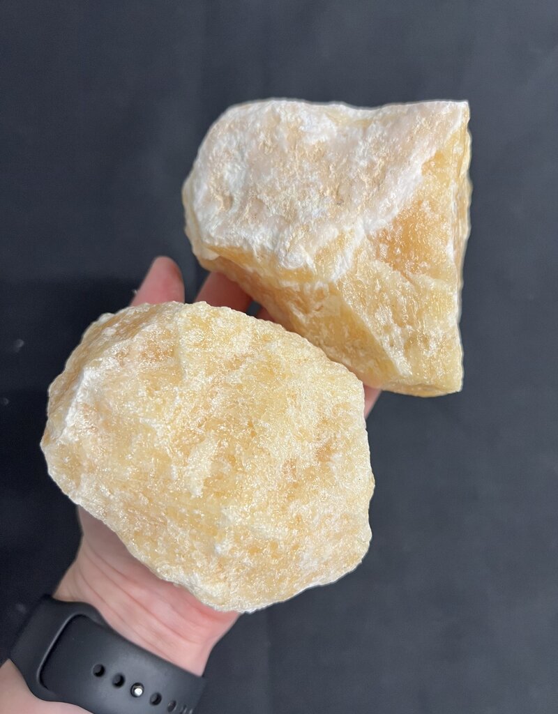 Rough Orange Calcite Size 8 [700-799gr]