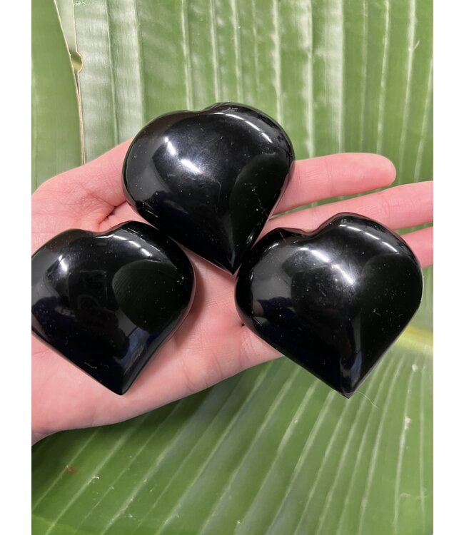 Black Obsidian Heart, Size Medium [100-124gr]