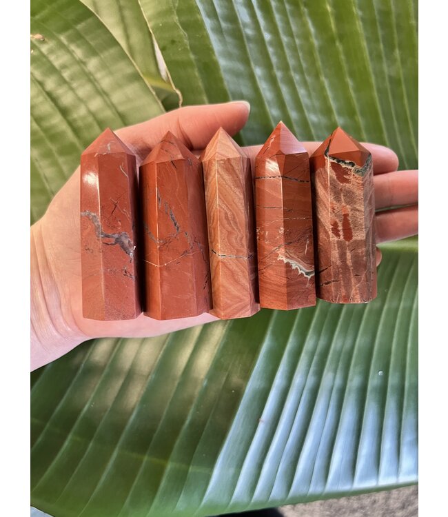 Red Jasper Quartz Point, Size Large [75-99gr]