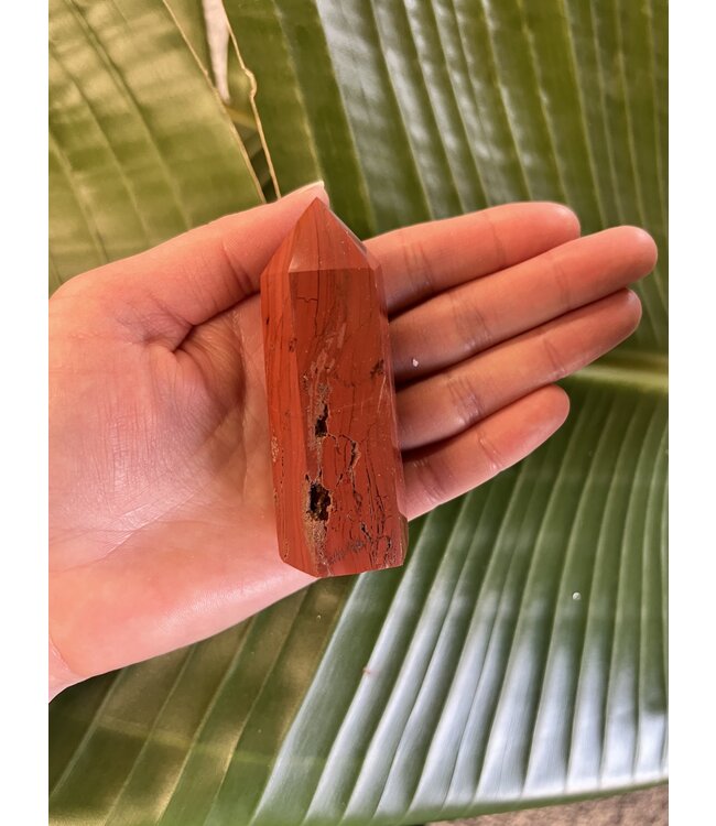 Red Jasper Quartz Point, Size X-Large [100-124gr]