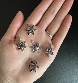 Star Charm #8, Antique Silver, 23mm x 17mm 5 Pack *disc.*