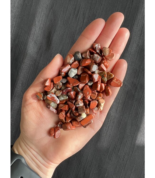 Red Jasper Quartz Chip Stones, Grade A