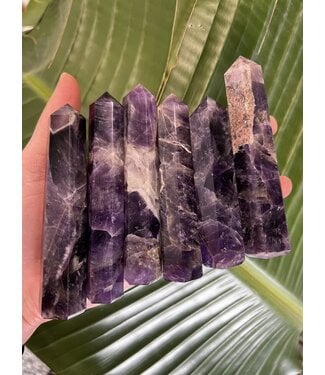 Amethyst Point, Size Large [75-99gr]