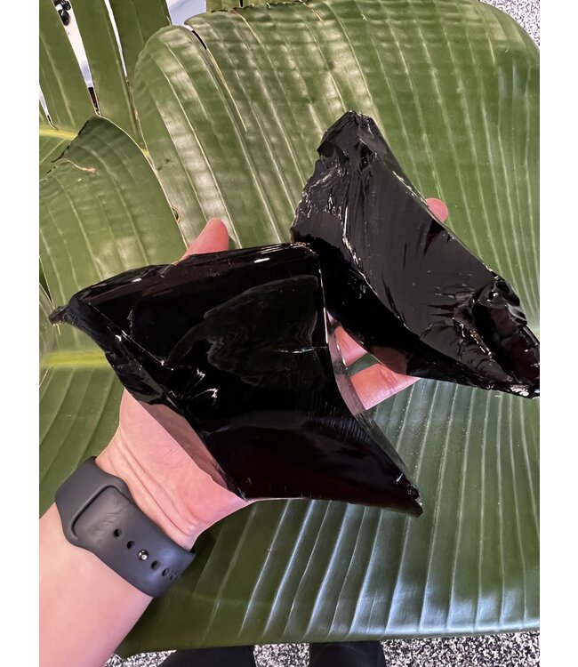 Rough Black Obsidian Size 4 [300-399gr]