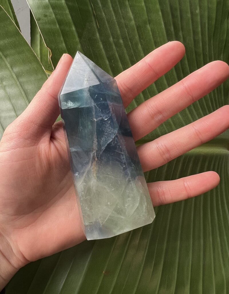 Blue Fluorite Point, Size Giant-Plus [225-249gr]