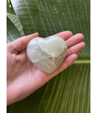 Garnierite/Green Moonstone Heart, Size X-Large [150-174gr] *disc*