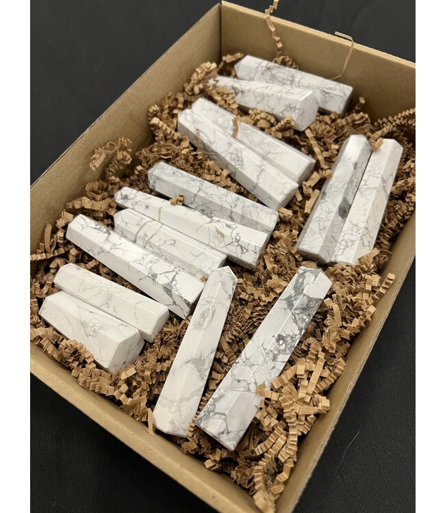 Howlite Points 1KG bulk lot